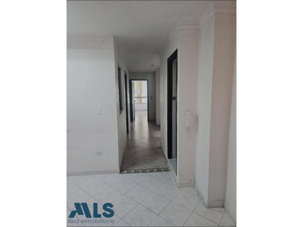 SABANETA l Venta de apartamento zona centro — foto 5
