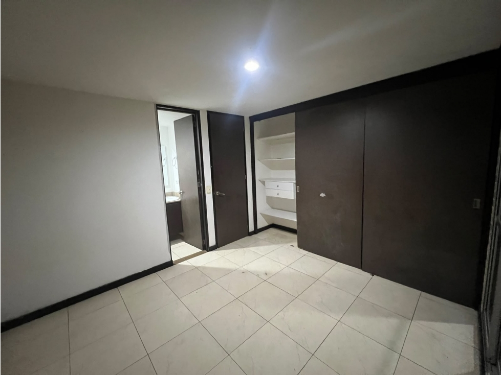 SABANETA I Apartamento a sólo dos cuadras del parque — foto 5