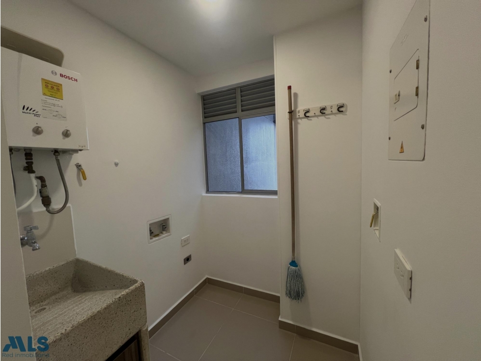ENVIGADO l Inmueble en zona tranquila en Envigado — foto 6