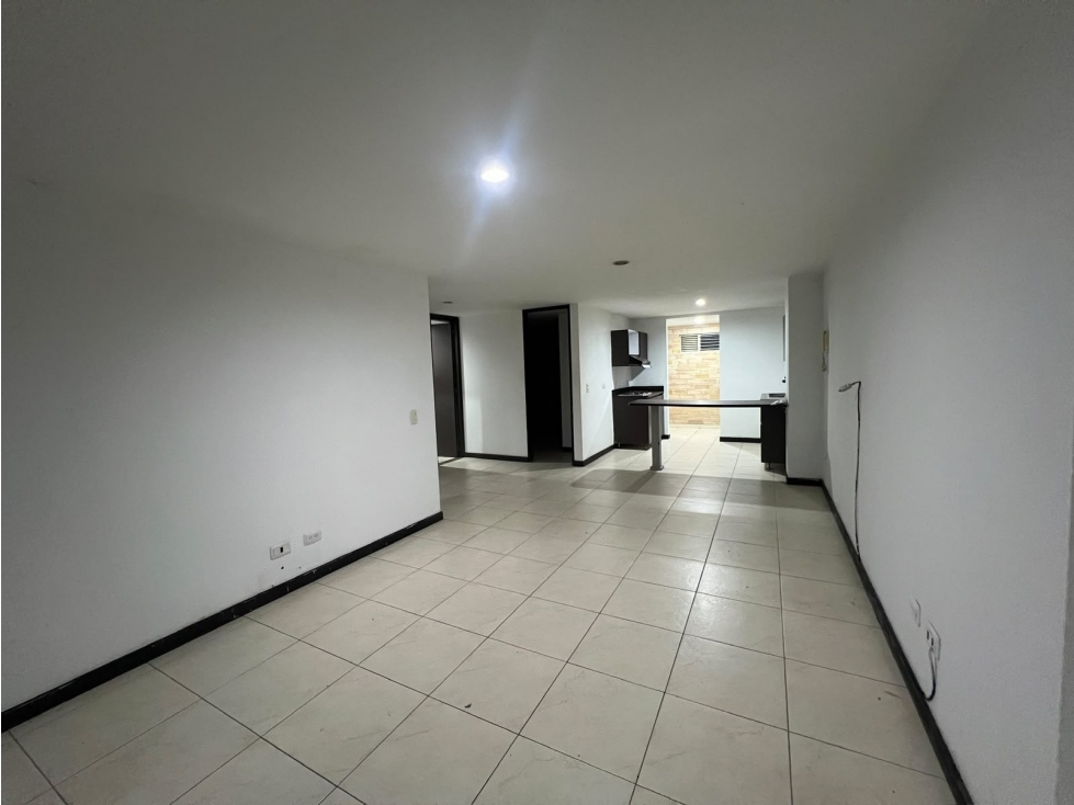 SABANETA I Apartamento a sólo dos cuadras del parque — foto 6