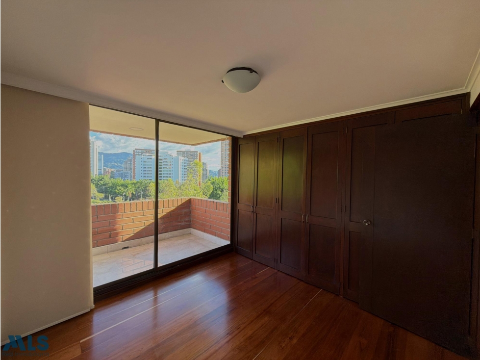 EL POBLADO | Apartamento con excelente ubicacion en Los Balsos — foto 6