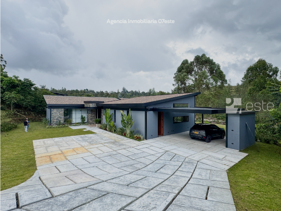 Casa Nueva de 397 m² en un Solo Nivel Montesereno, El Retiro — foto 2