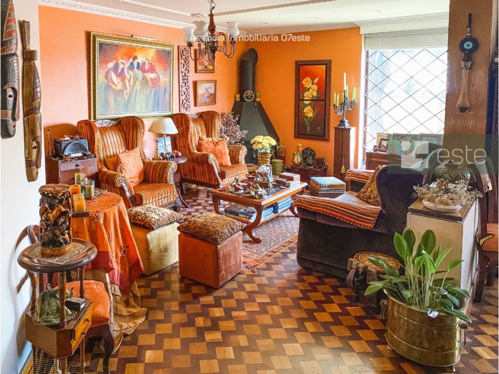 Casa 4 niveles con terraza y opción de remodelar en Niza, Bogotá — foto 2