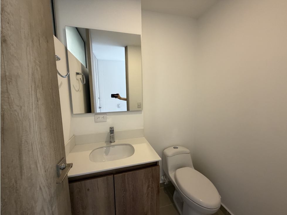 [BV] Vendo moderno apartaestudio, Ciudad Del Río, Medellín — foto 5