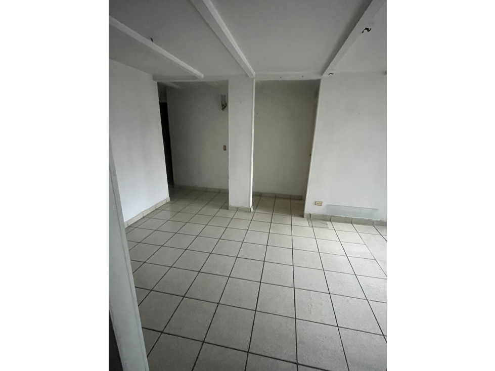 EN VENTA APARTAMENTO PARA REMODELAR SECTOR MILÁN ENVIGADO — foto 5