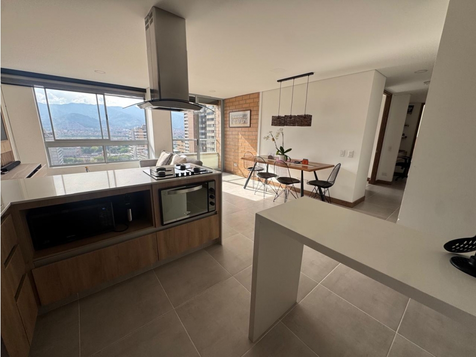EN VENTA APARTAMENTO MODERNO, CIUDAD DEL RÍO, MEDELLIN