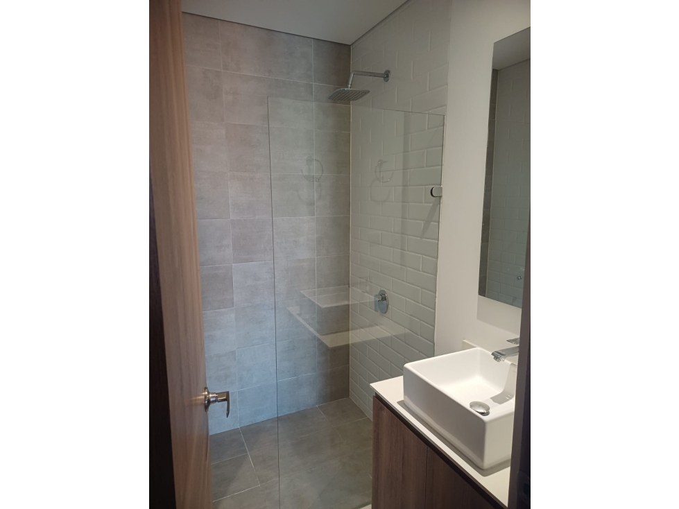 [BV] EN VENTA APARTAMENTO MODERNO EN CIUDAD DEL RÍO, MEDELLÍN — foto 5