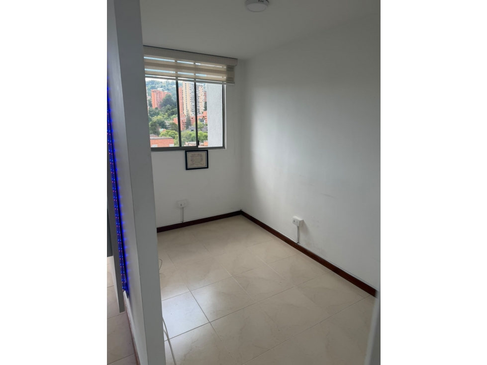 EN VENTA APARTAMENTO TRANSVERSAL INFERIOR, EL POBLADO, MEDELLIN — foto 4