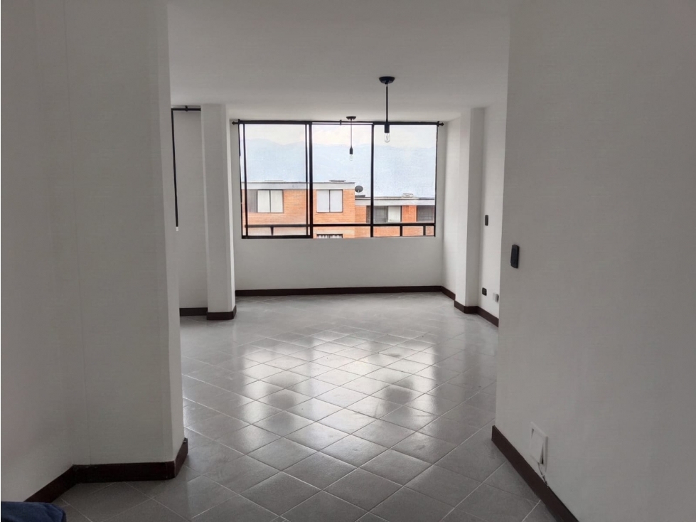 VENDO APARTAMENTO EN EL POBLADO LAS PALMAS, MEDELLÍN — foto 3