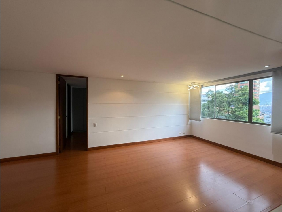 [BV] Apartamento en venta en La Calera, El Poblado por la Superior — foto 6