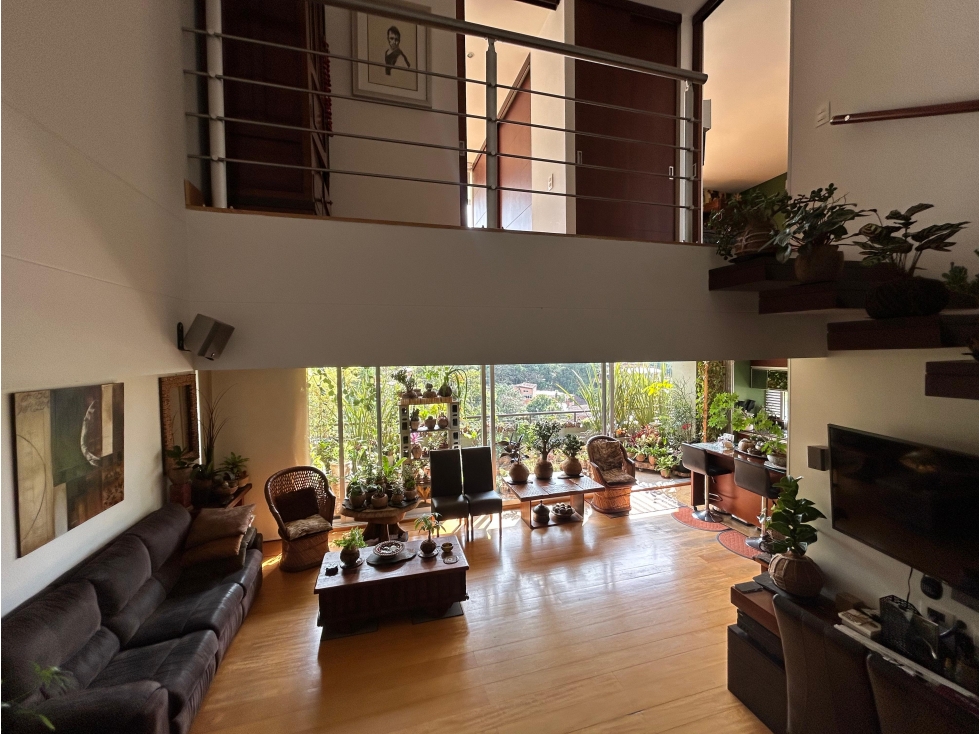 [BV] Apartamento dúplex sector el Tesoro, El Poblado, Medellín — foto 3