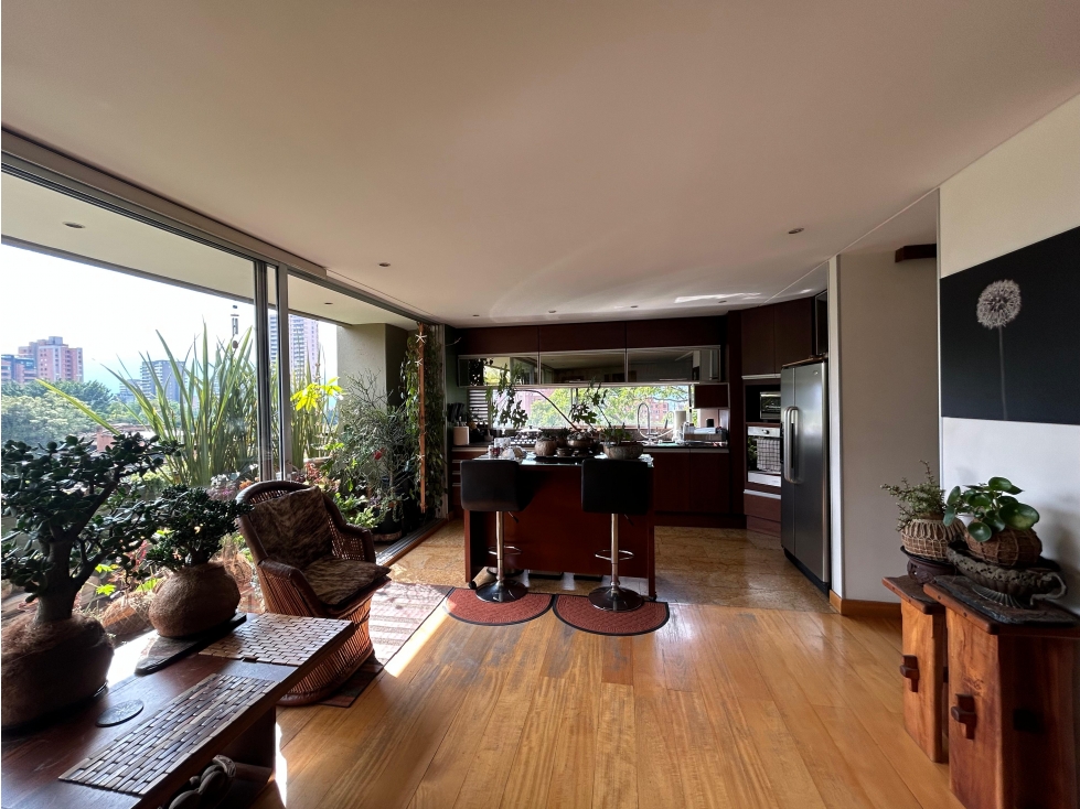 [BV] Apartamento dúplex sector el Tesoro, El Poblado, Medellín