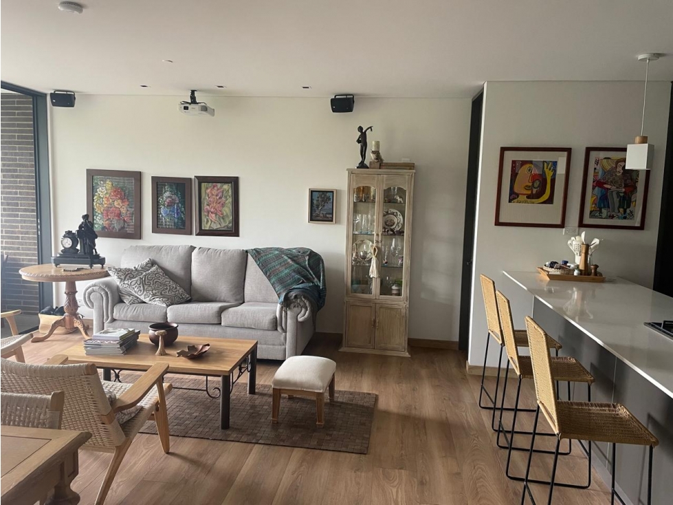 [BV] VENTA DE APARTAMENTO MODERNO, SECTOR LAS PALMAS, MEDELLIN — foto 2