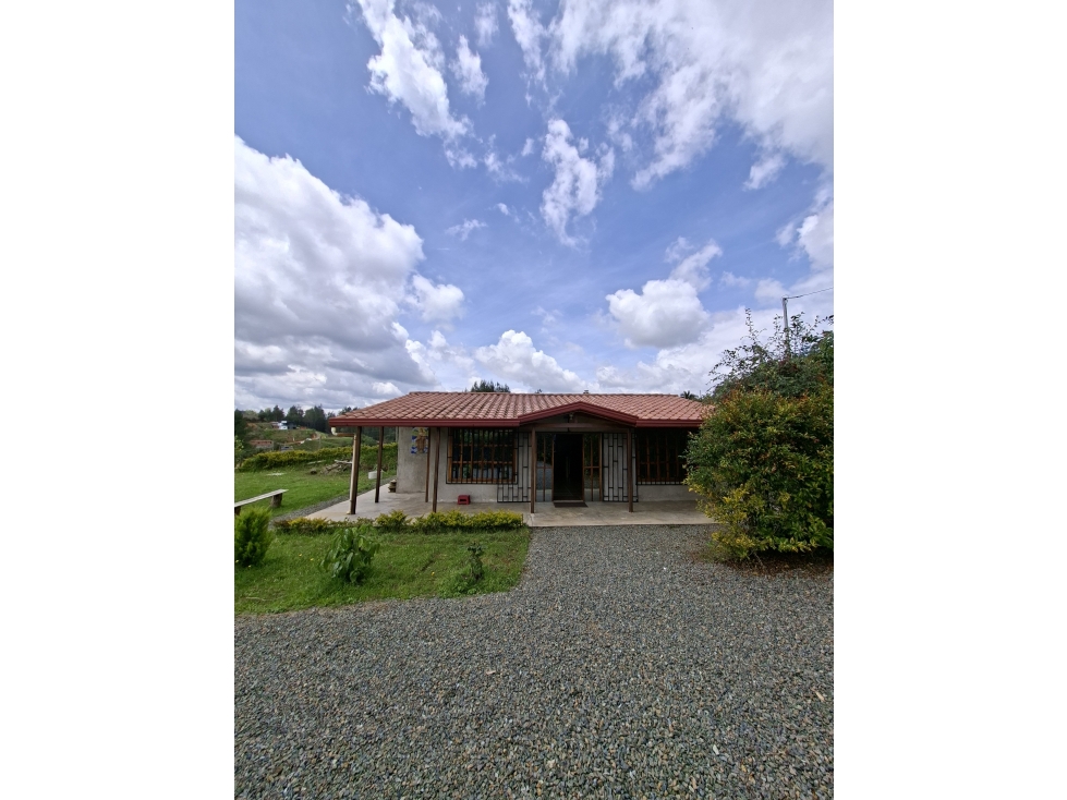 FINCA EN VEREDA EL CHAPARRAL, SAN VICENTE FERRER, ANTIOQUIA