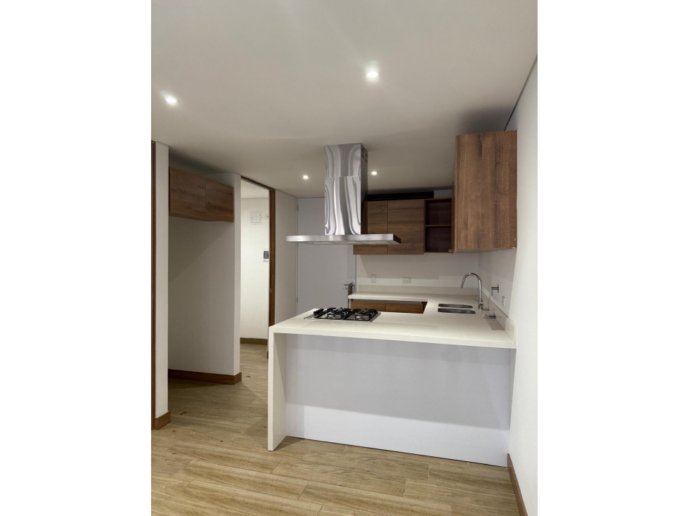 [BV] EN VENTA APARTAESTUDIO MODERNO EN CIUDAD DEL RÍO, MEDELLÍN — foto 3