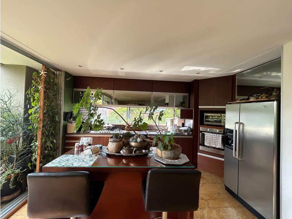 [BV] Apartamento dúplex sector el Tesoro, El Poblado, Medellín — foto 2
