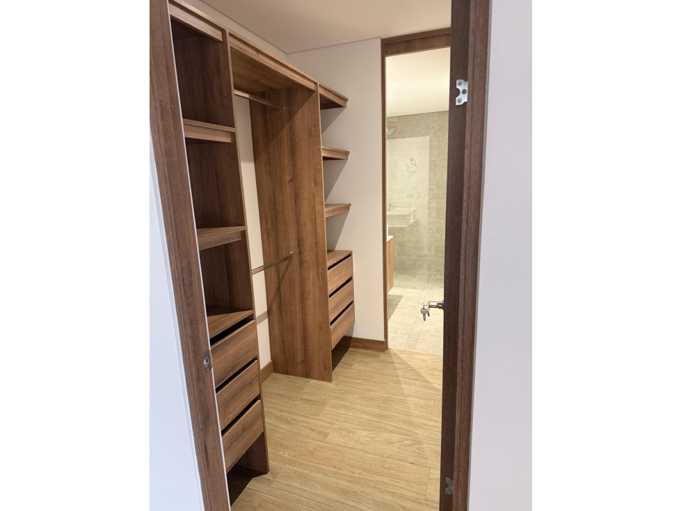 [BV] EN VENTA APARTAESTUDIO MODERNO EN CIUDAD DEL RÍO, MEDELLÍN — foto 6