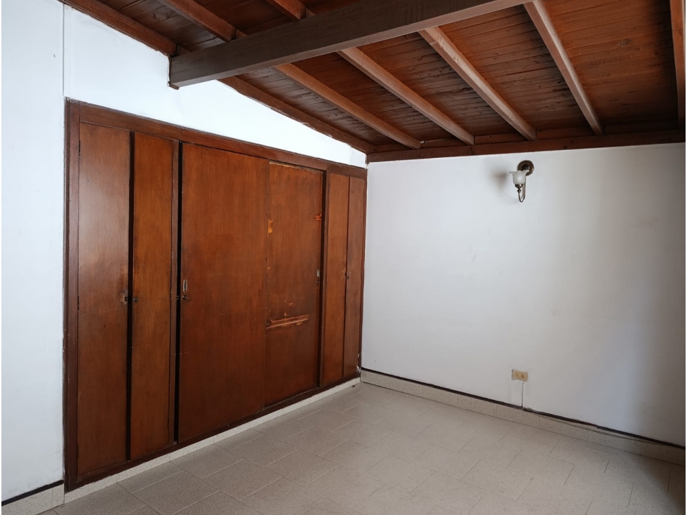 [YV] Casa unifamiliar en venta, sector Calasanz, Medellín — foto 3