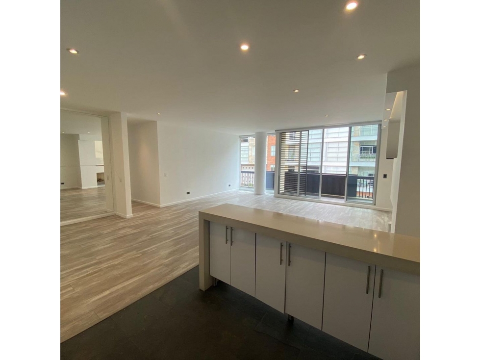 Arriendo apartamento en Chico reservado — foto 3