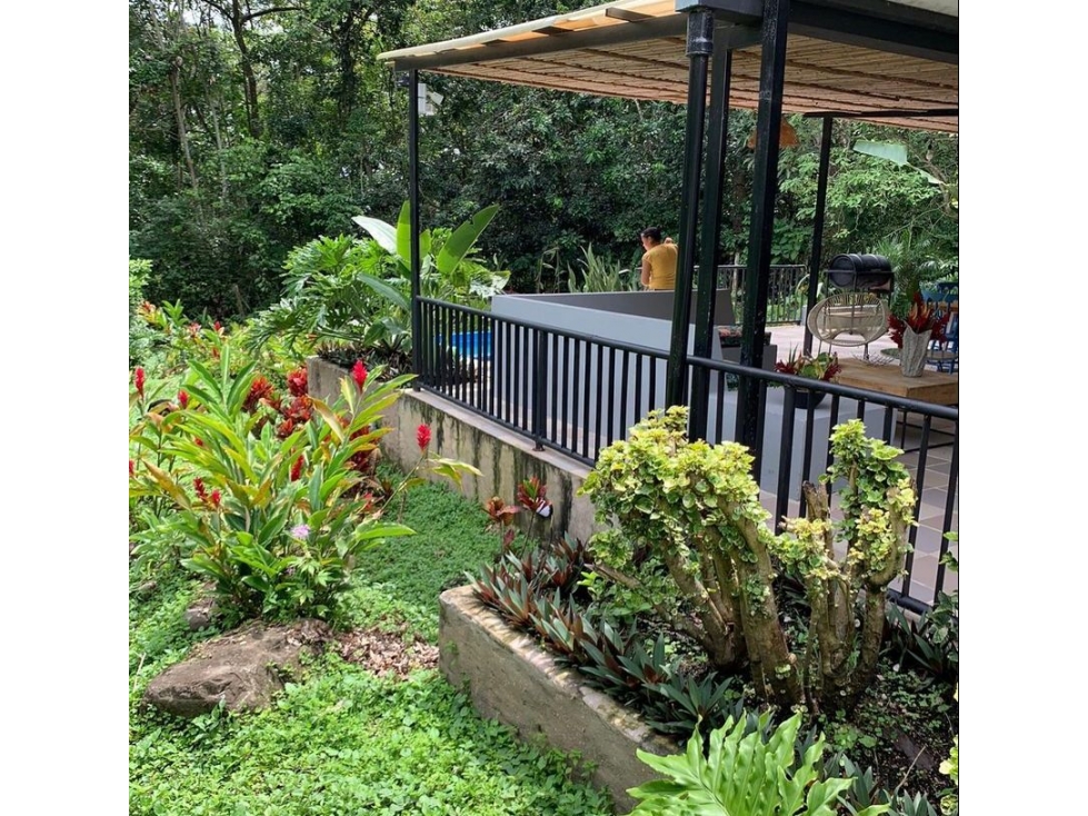 Alquilo casa en Villeta - 3