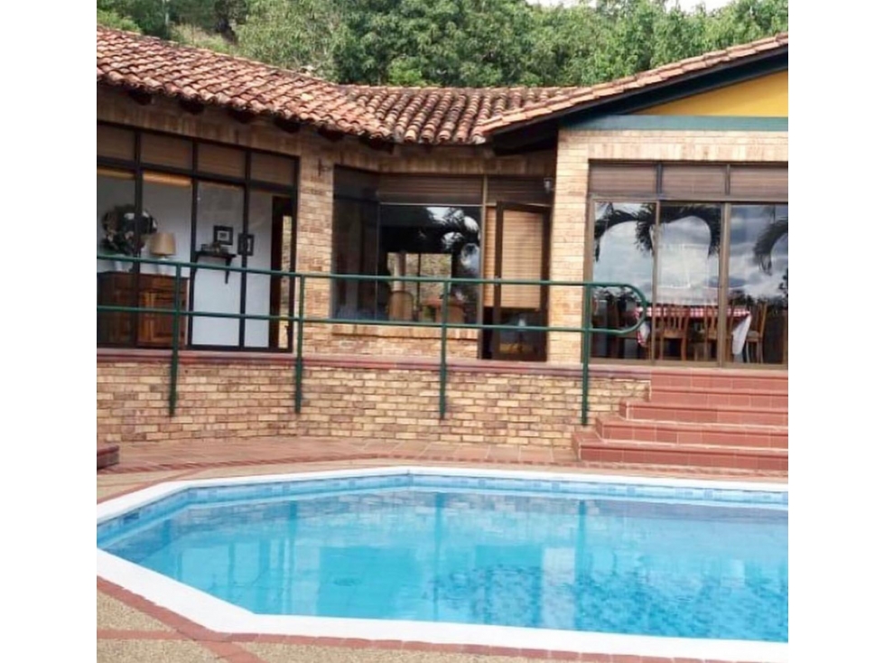 Venta Casa campestre Anapoima - 1