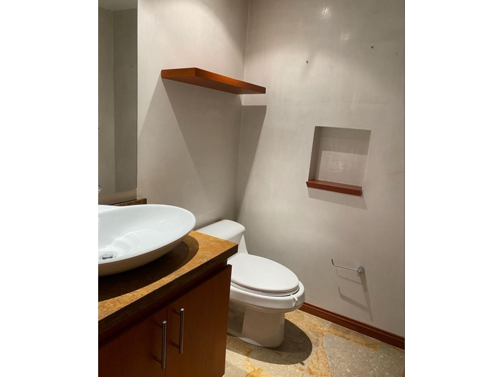 Arriendo apartamento en Chicó