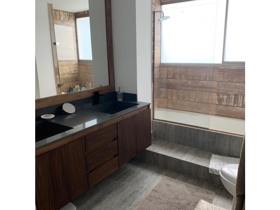 Vendo Apartamento en el Poblado