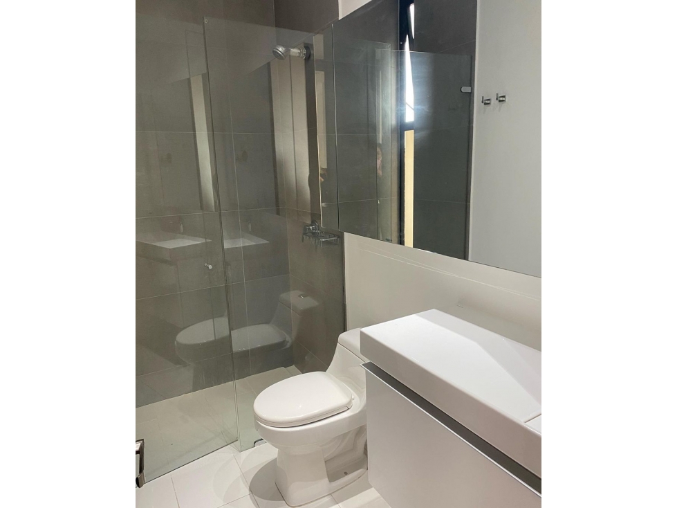 Vendo o arriendo apartamento en Chicó Alto