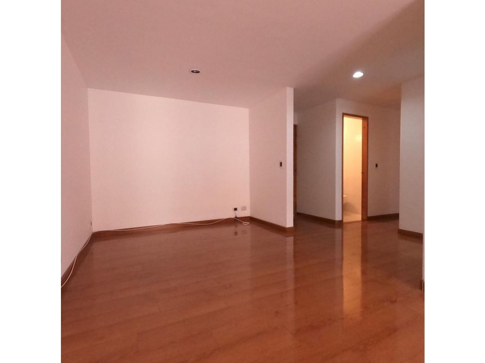 Arriendo Apartamento Santa Bárbara