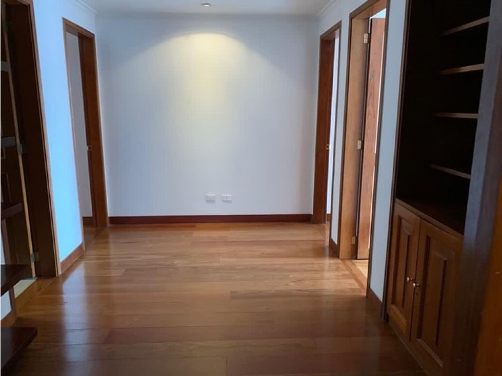 Arriendo apartamento en el Nogal
