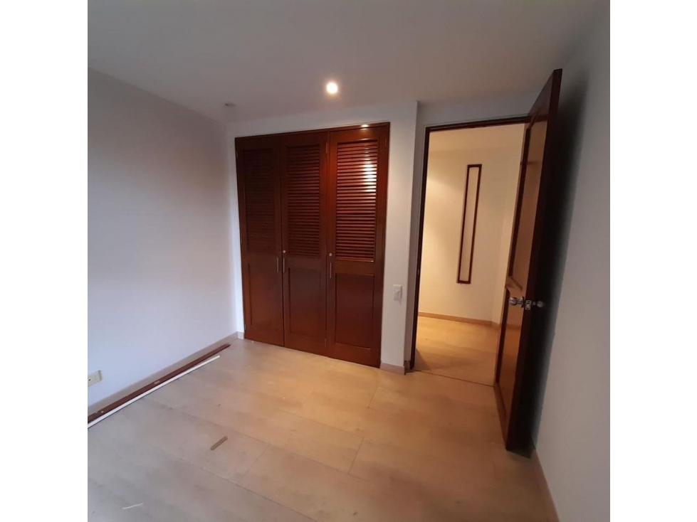 Arriendo apartamento en Nueva Granada