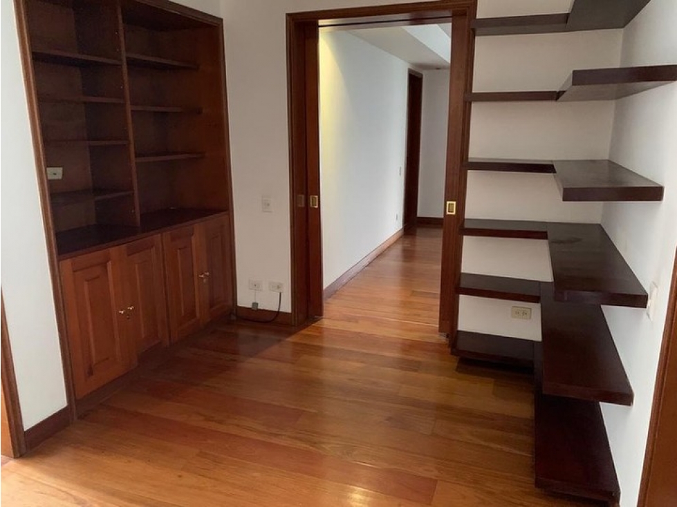 Arriendo apartamento en el Nogal — foto 2