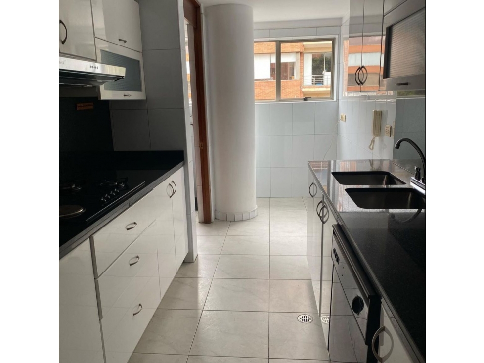 Vendo o arriendo apartamento en Chicó Reservado — foto 4
