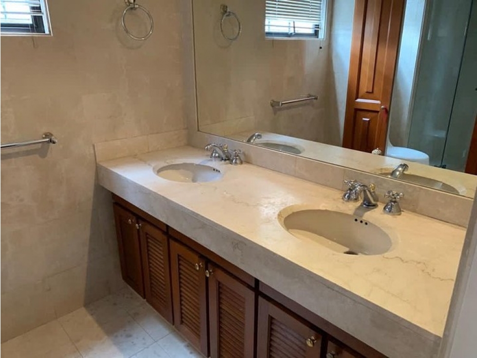 Arriendo apartamento en el Nogal — foto 4
