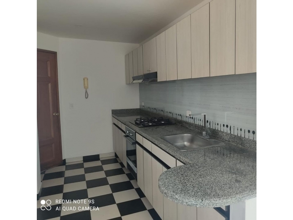 Vendo apartamento en Chicó Navarra — foto 4
