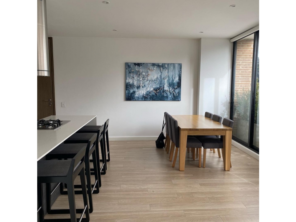 Arriendo apartamento en Chico Navarra