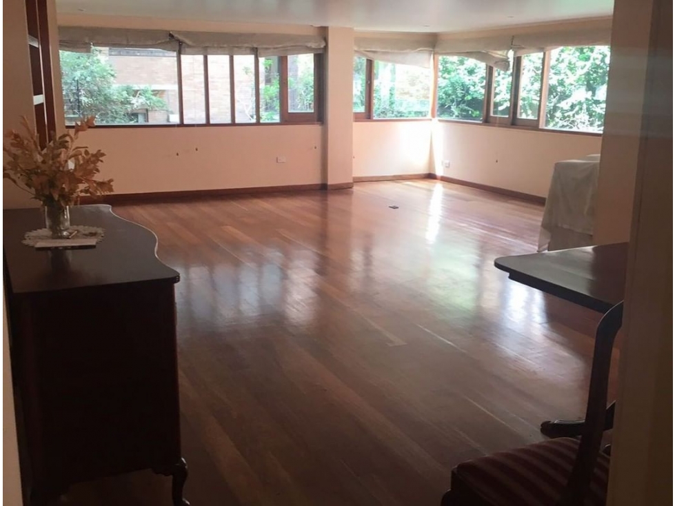 Vendo o arriendo apartamento en Los Rosales