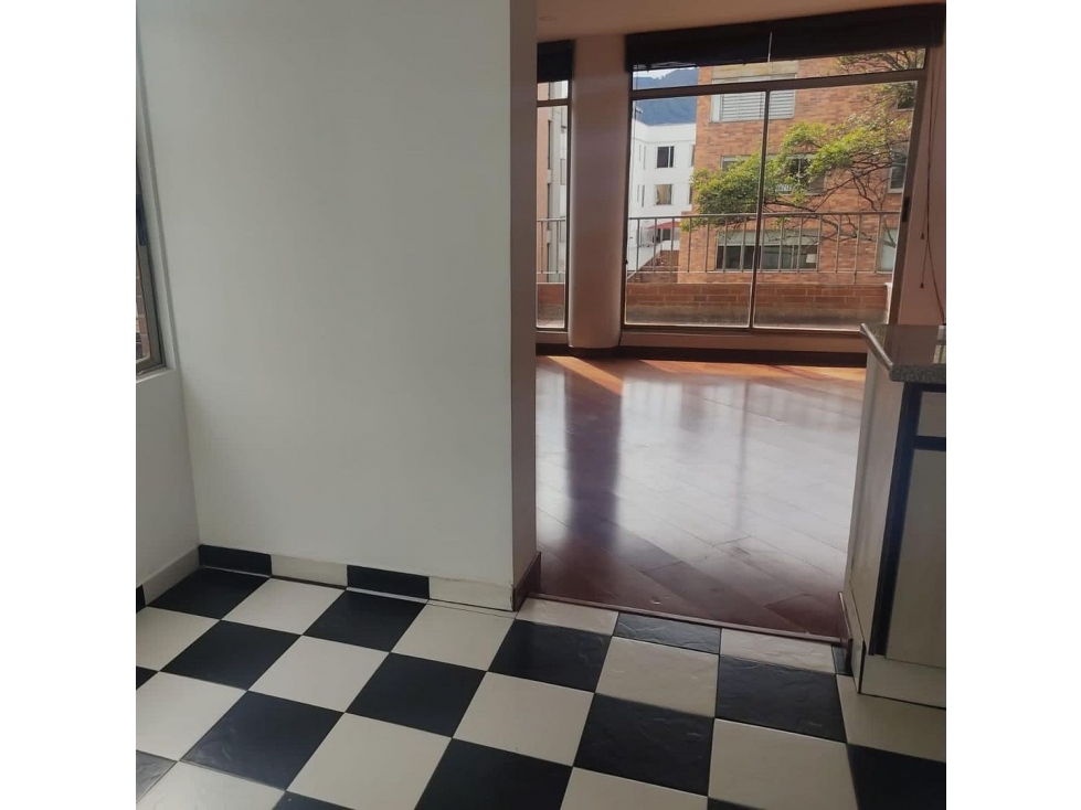 Vendo apartamento en Chicó Navarra — foto 3