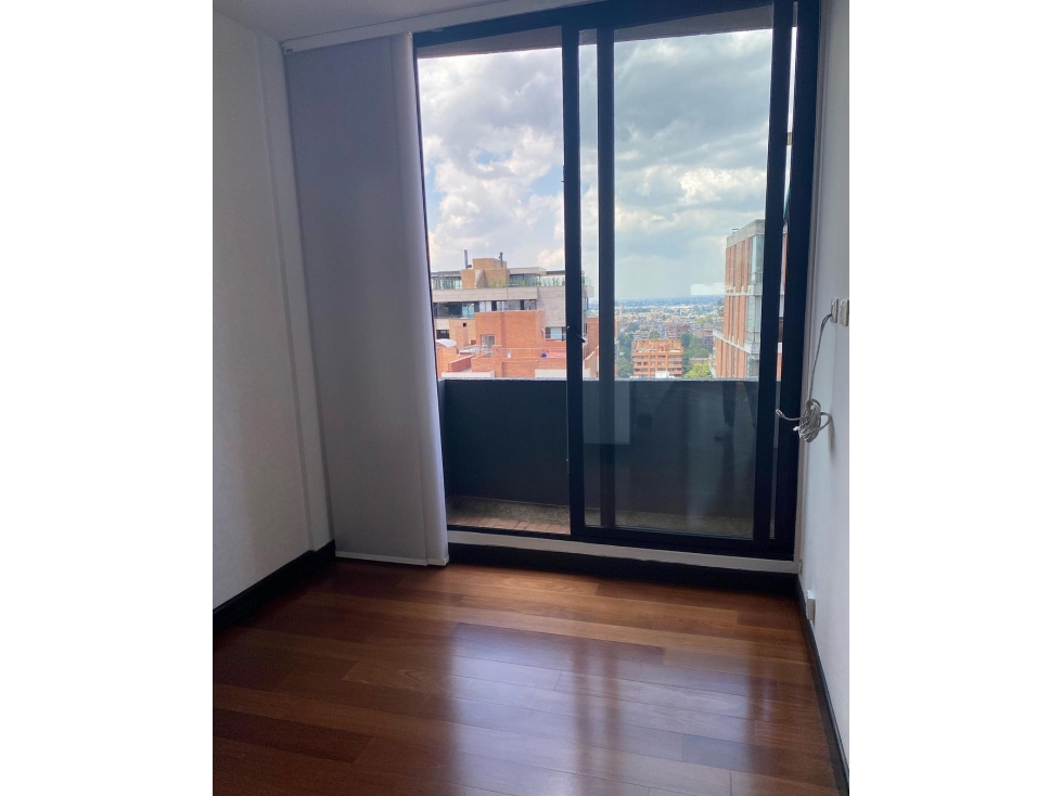 Vendo o arriendo apartamento en Chicó Alto — foto 6