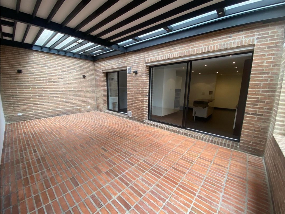 Arriendo apartamento en Chico Alto — foto 2