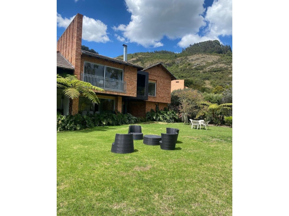 Arriendo casa en Aposentos Sopo - 1