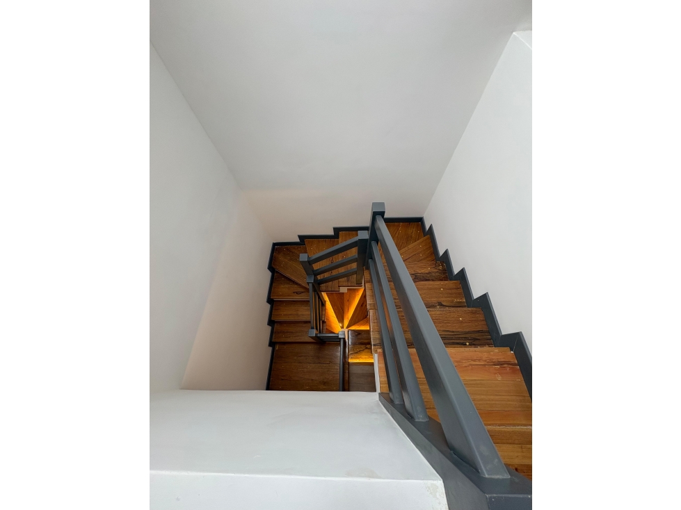 Venta de Casa Nueva Amueblada, Cuenca, Sector Misicata, 160 m2 - 2