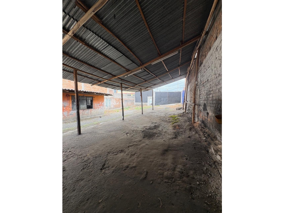 Alquiler de Terreno, Cuenca, Estevez de Toral y Américas, 304m² - 3