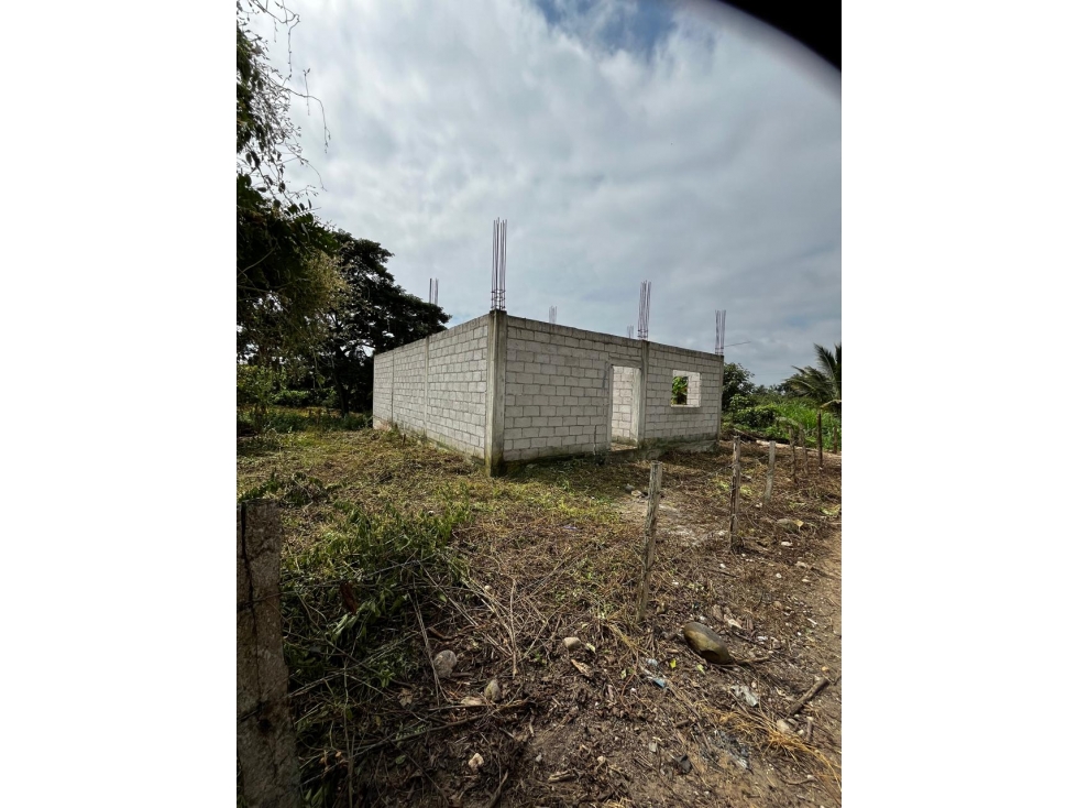 Venta de Terreno, Santa Rosa, Sector Estero Medina, 400m² - 1