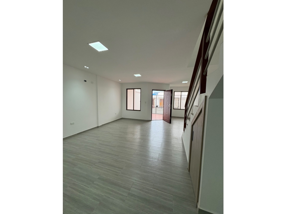Venta de Casa Nueva, Cuenca, Sector Ciudadela de Arquitectos, 130 m2 - 4