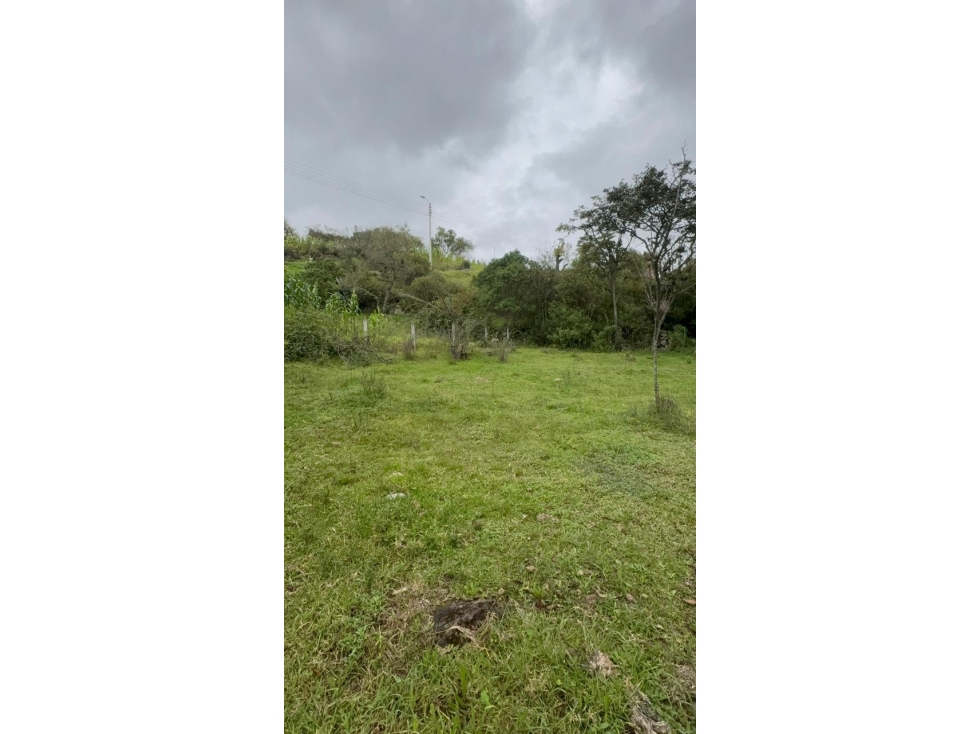 Venta de Terreno con Construcción, Llatcon, Nulti 4526,9 m² - 3