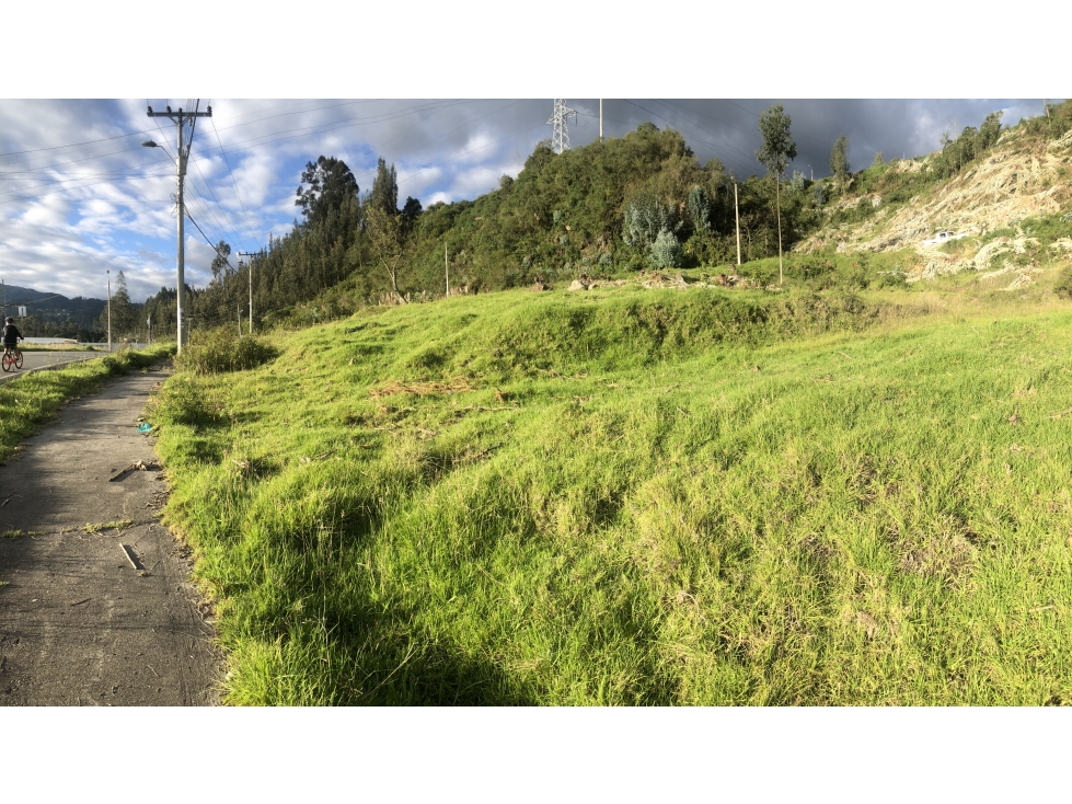 Venta 8 Lotes 424 477 518 595 674 567 447 619 m2, $110 c/m2 Urb CIEELA - 3