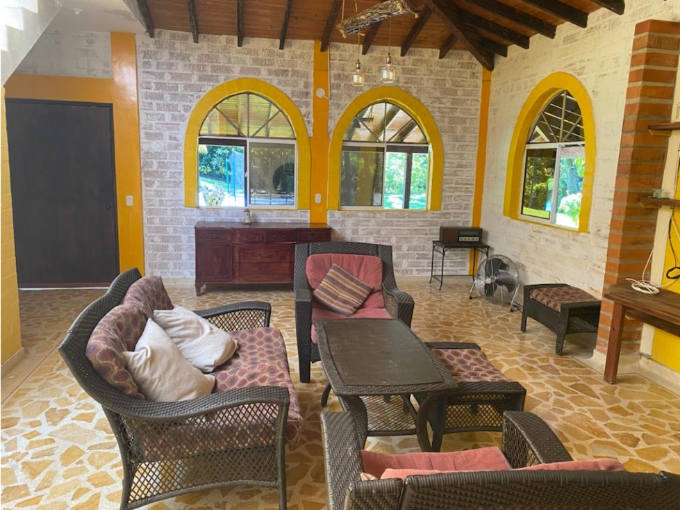 SE ARRIENDA HERMOSA FINCA VACACIONAL EN SANTA FE DE ANTIOQUIA - 4