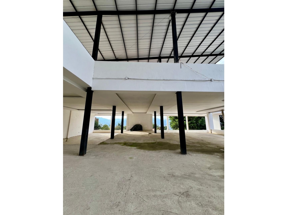 ARRIENDO HERMOSO LOCAL / BODEGA EN ENVIGADO - QUINTA DEL PALMAR — foto 3