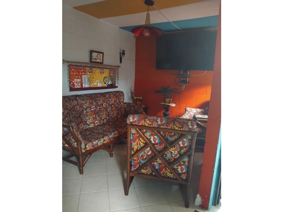 SE VENDE HERMOSA CASA DUPLEX EN ROBLEDO PAJARITO — foto 5